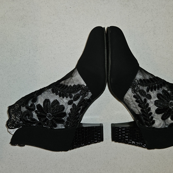 Hollow Mesh Women's Sandals Lace High Heel - Picture 12 of 14